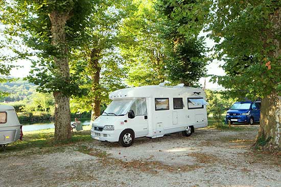 aire_service_camping_car
